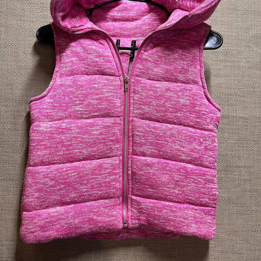MissChievous Pink Sweater Knit Soft Puffer‎ Vest Youth Large Full Zip Hooded